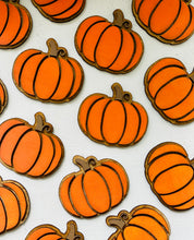 Load image into Gallery viewer, Pumpkins