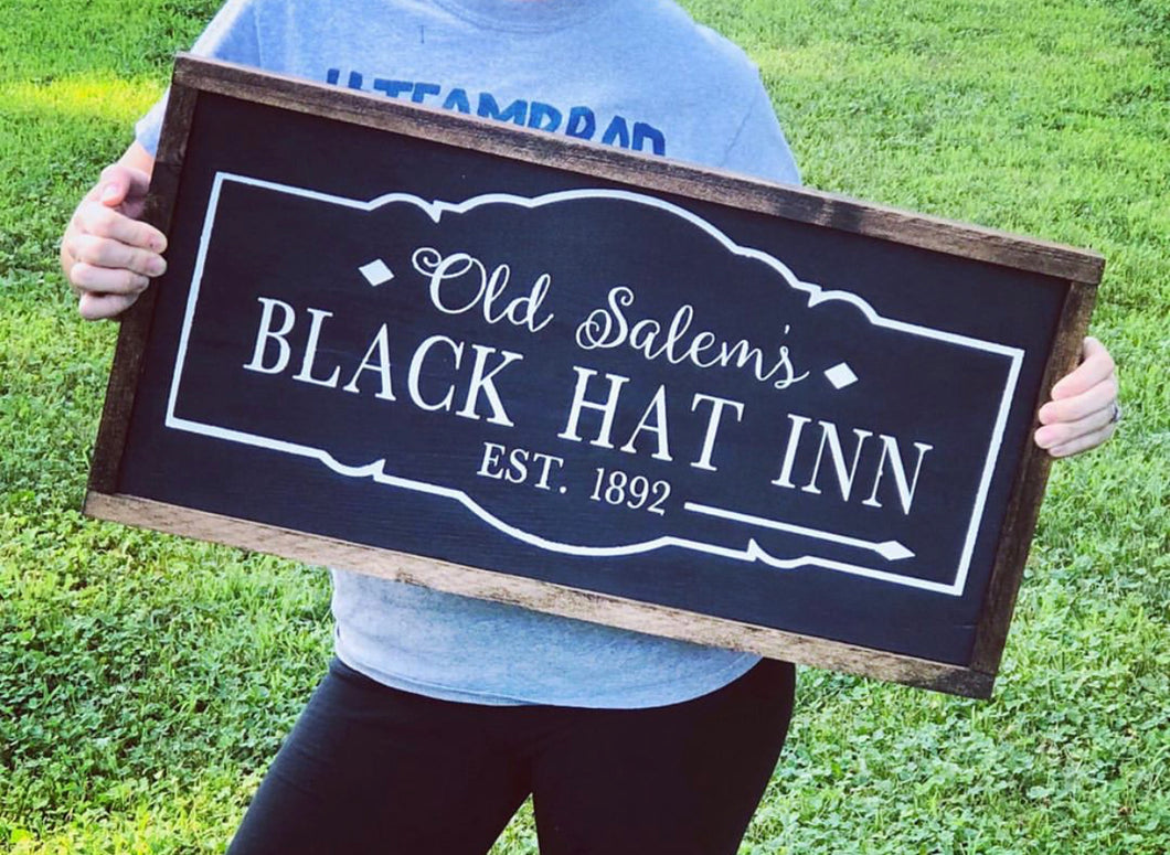 Black Hat Inn